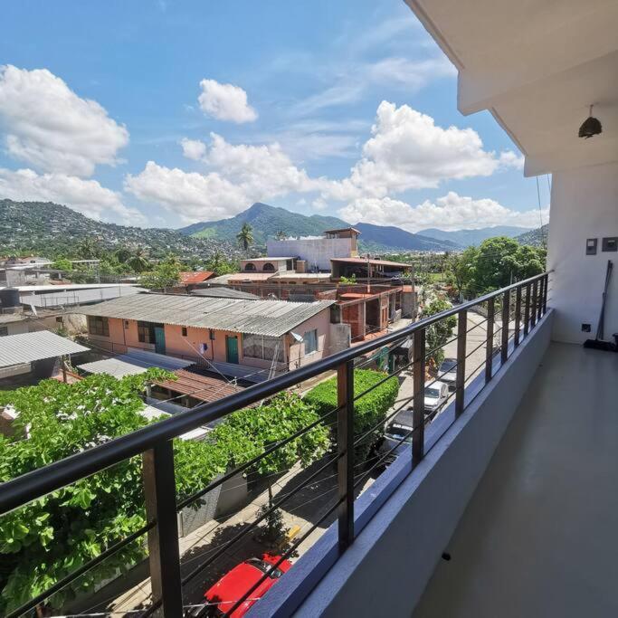 Large And Comfy Apartment, Near Dt And Principal Beach! Zihuatanejo Kültér fotó