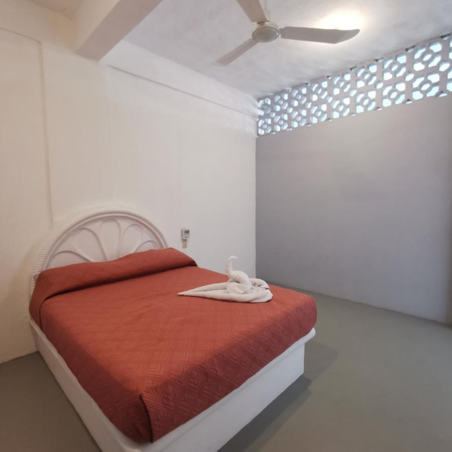 Large And Comfy Apartment, Near Dt And Principal Beach! Zihuatanejo Kültér fotó