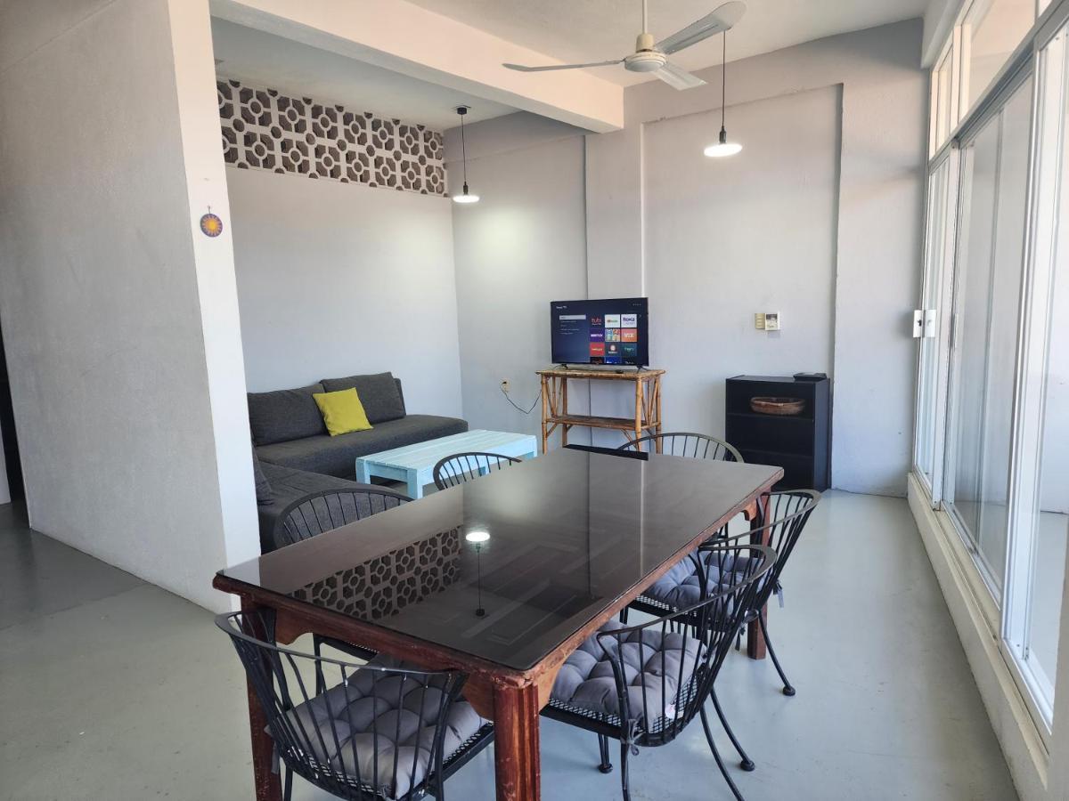 Large And Comfy Apartment, Near Dt And Principal Beach! Zihuatanejo Kültér fotó