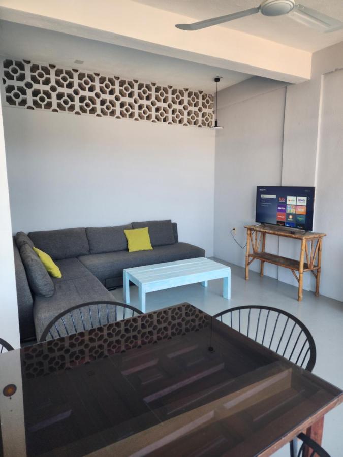 Large And Comfy Apartment, Near Dt And Principal Beach! Zihuatanejo Kültér fotó